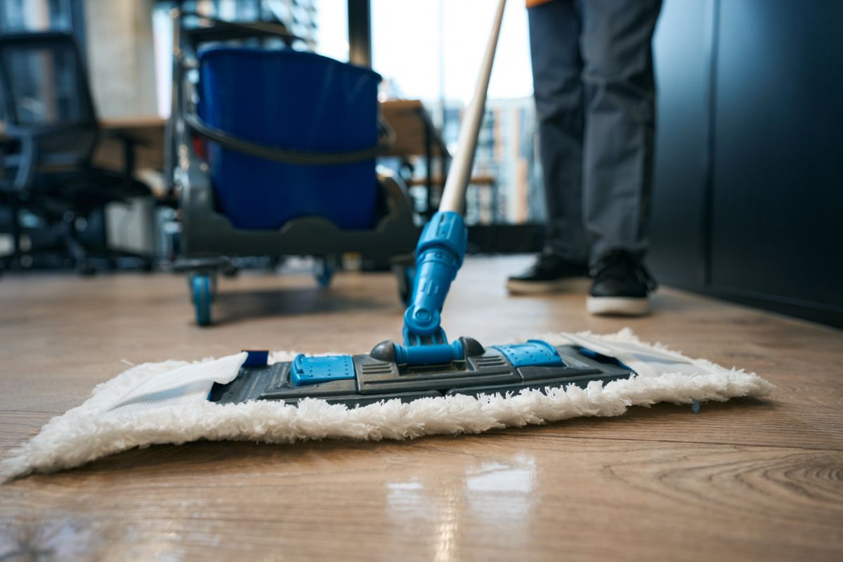 Deep cleaning specialists can remove construction residue