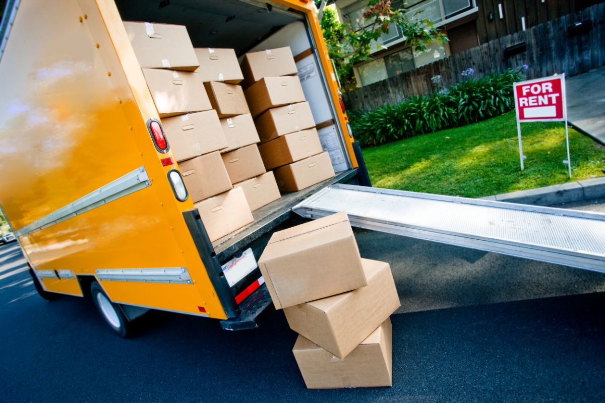 Move-out truck with boxes