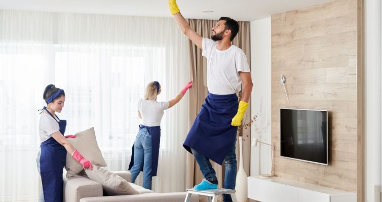 Hire Experts for Apartment Turnover Cleaning